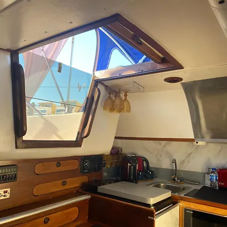 Bådhotel Sailboat Anand Lisboa