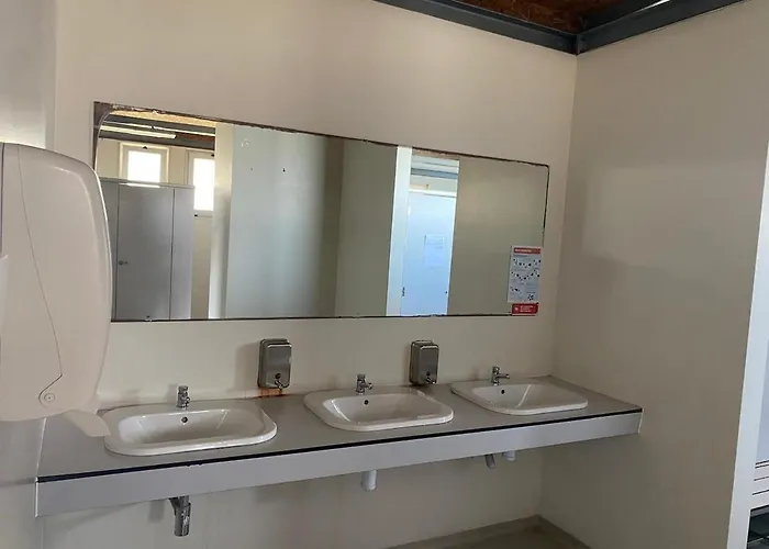 Bådhotel Sailboat Anand *