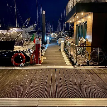 Sailboat Anand Lisbon