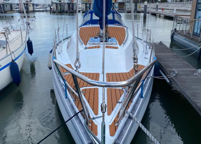 Sailboat Anand